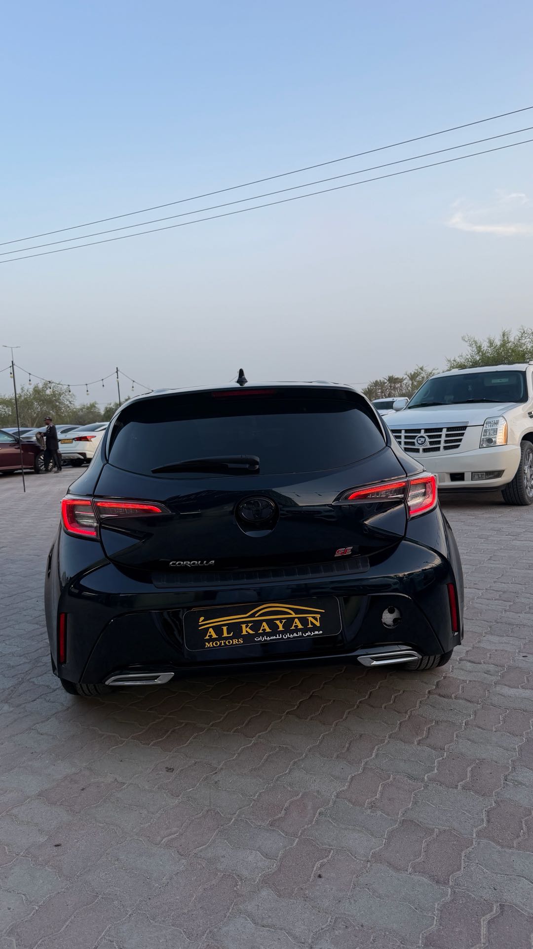 Car Image 2019 TOYOTA COROLLA SE