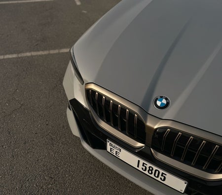 BMW 5 SERIES 2025