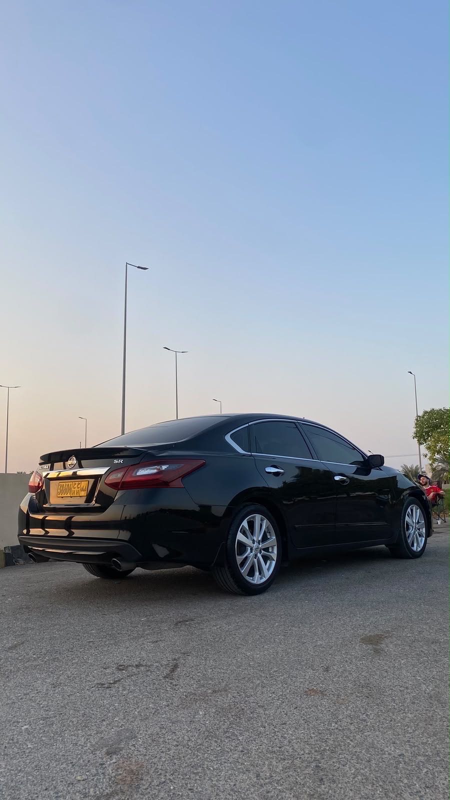 Car Image 2017 NISSAN ALTIMA SR