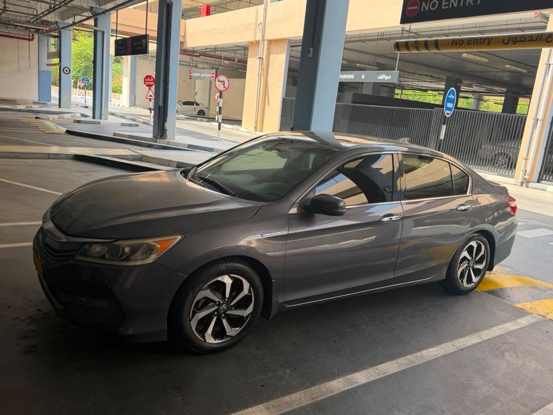 Car Image 2017 HONDA ACCORD EXL