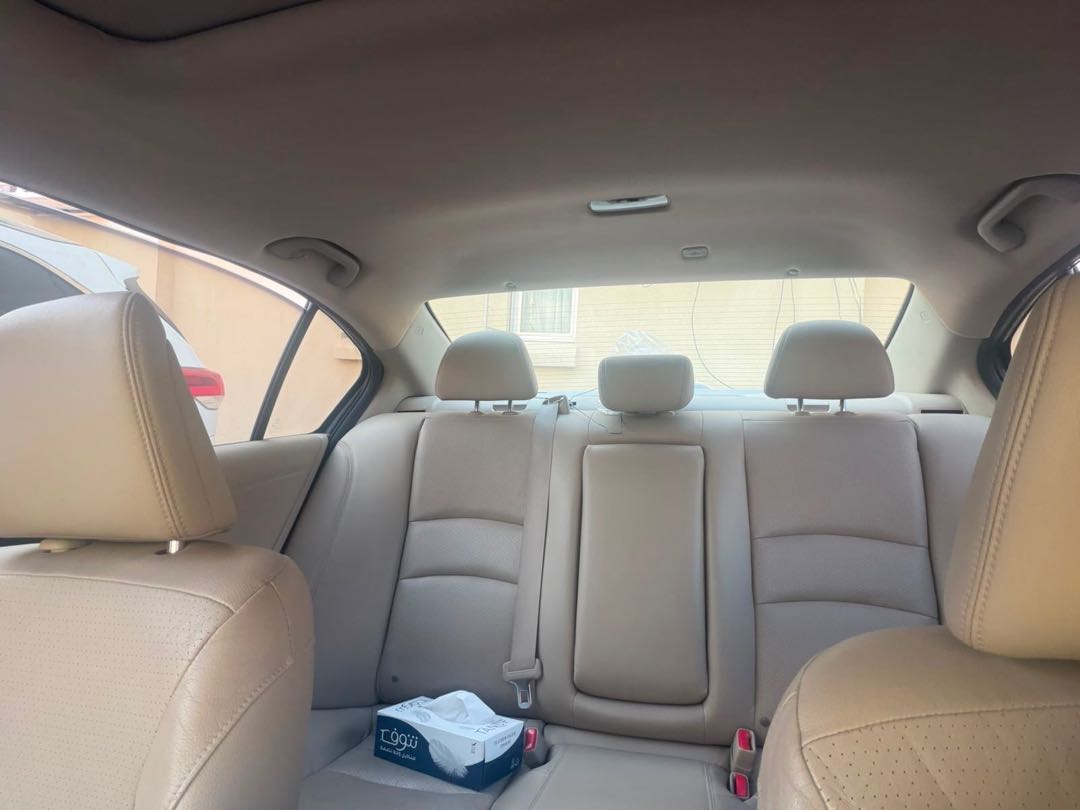 Car Image 2017 HONDA ACCORD EXL