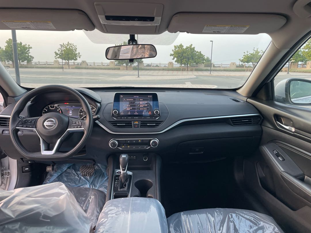 Car Image 2019 NISSAN ALTIMA S