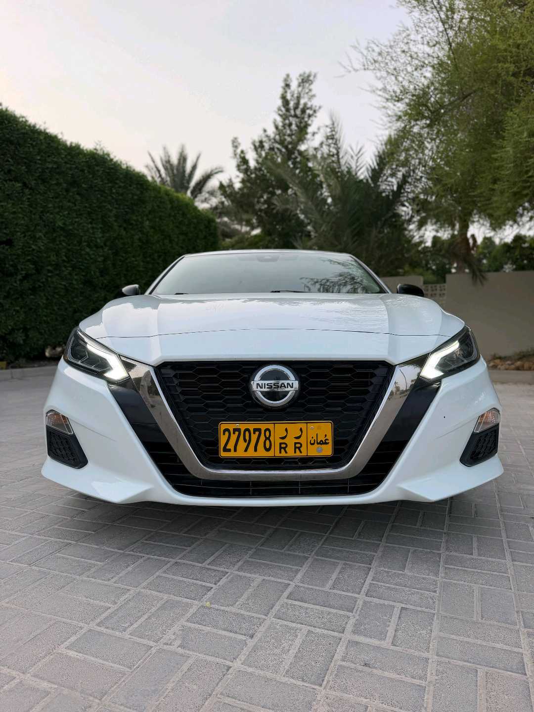 Car Image 2022 NISSAN ALTIMA SR