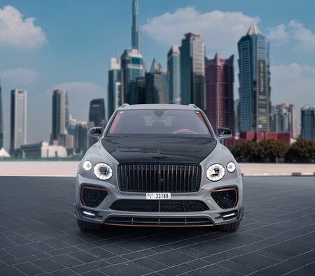 BENTLEY BENTAYGA 2023