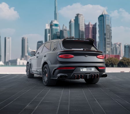 BENTLEY BENTAYGA 2023