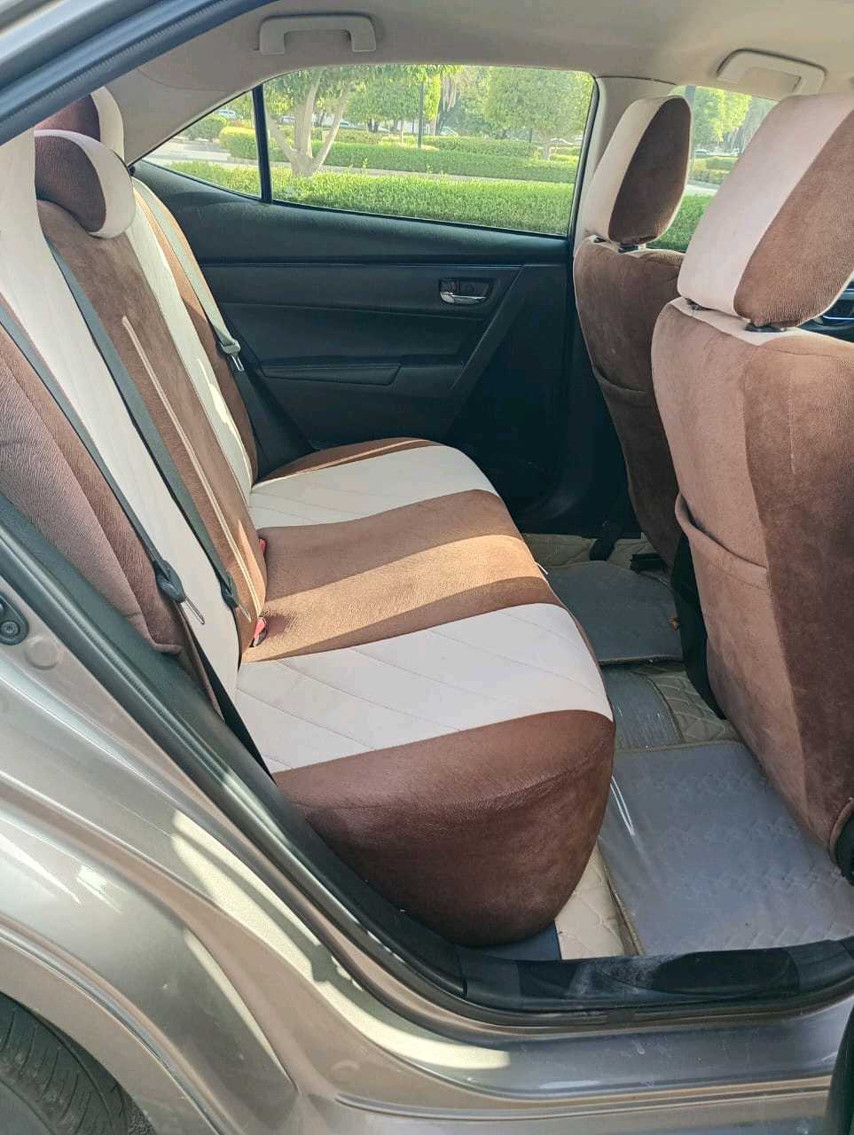 Car Image 2017 TOYOTA COROLLA S