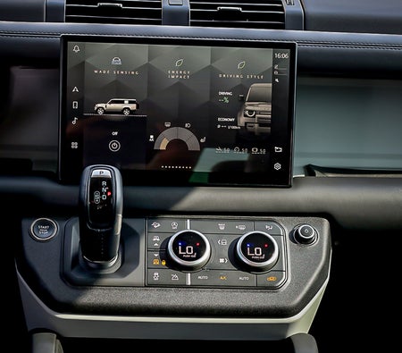 LAND ROVER DEFENDER 2023