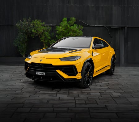 LAMBORGHINI URUS 2024