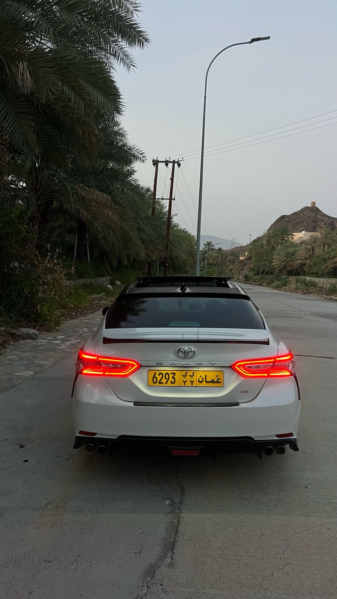 Car Image 2019 TOYOTA CAMRY XSE