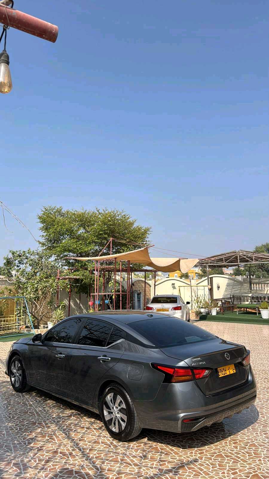 Car Image 2019 NISSAN ALTIMA S