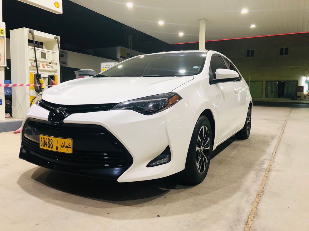 Car Image 2017 TOYOTA COROLLA S
