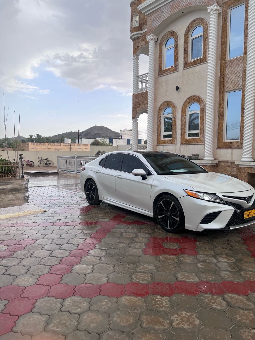 Car Image 2020 TOYOTA CAMRY XSE