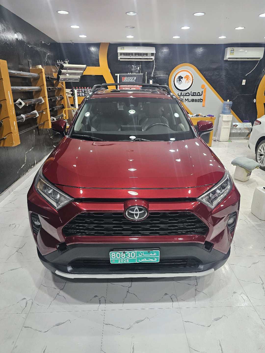 Car Image 2019 TOYOTA RAV4 XLE