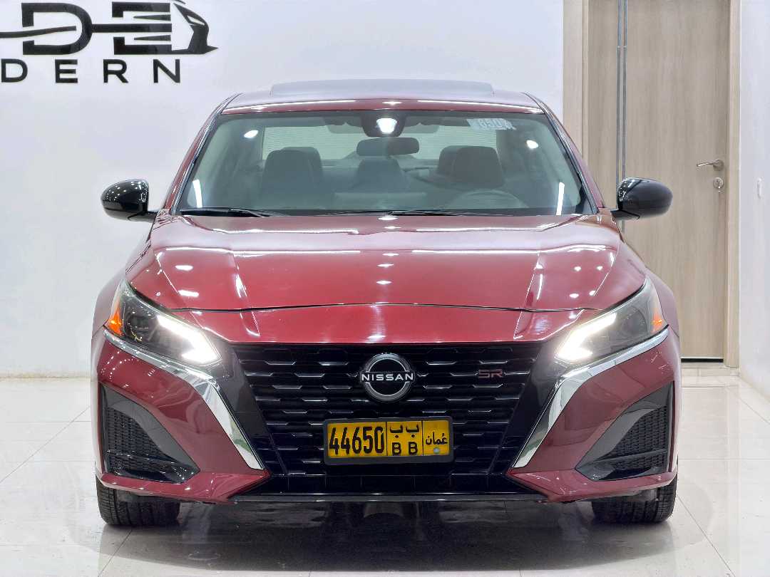 Car Image 2024 NISSAN ALTIMA SR