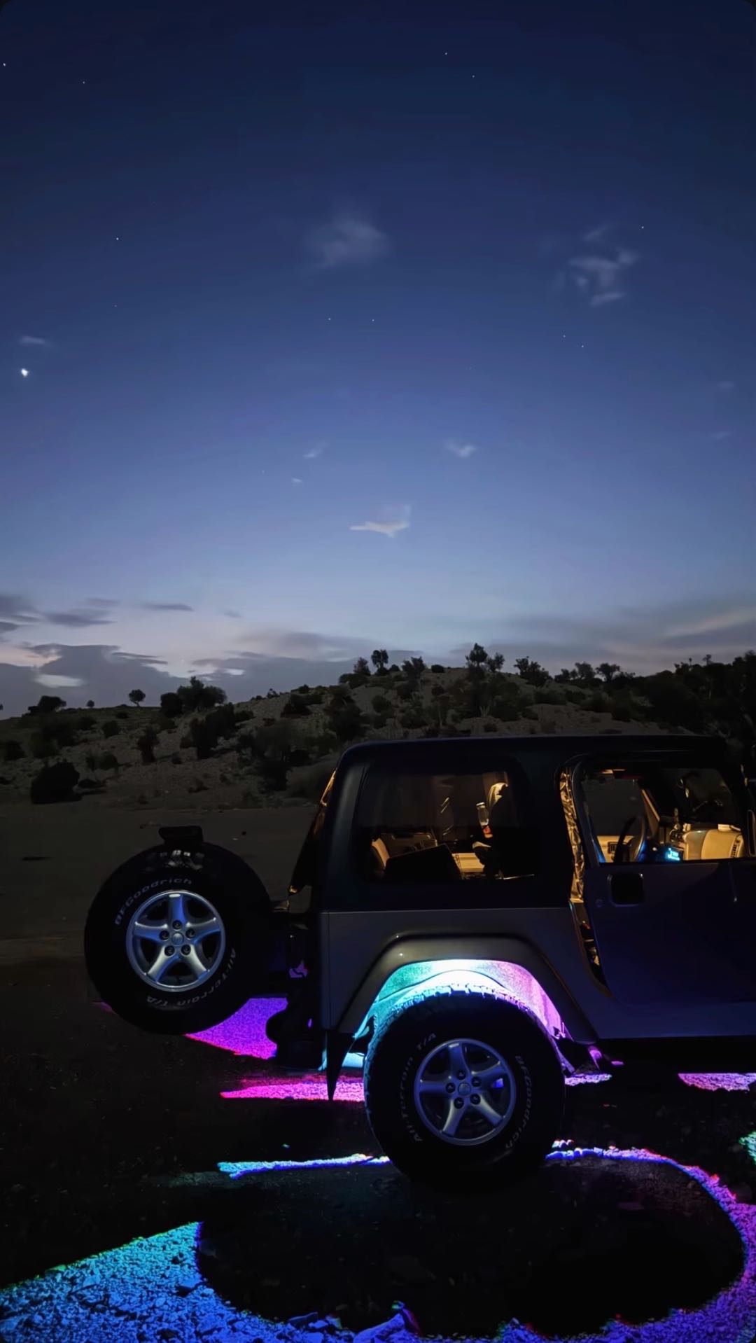 Car Image 2004 JEEP WRANGLER TJ
