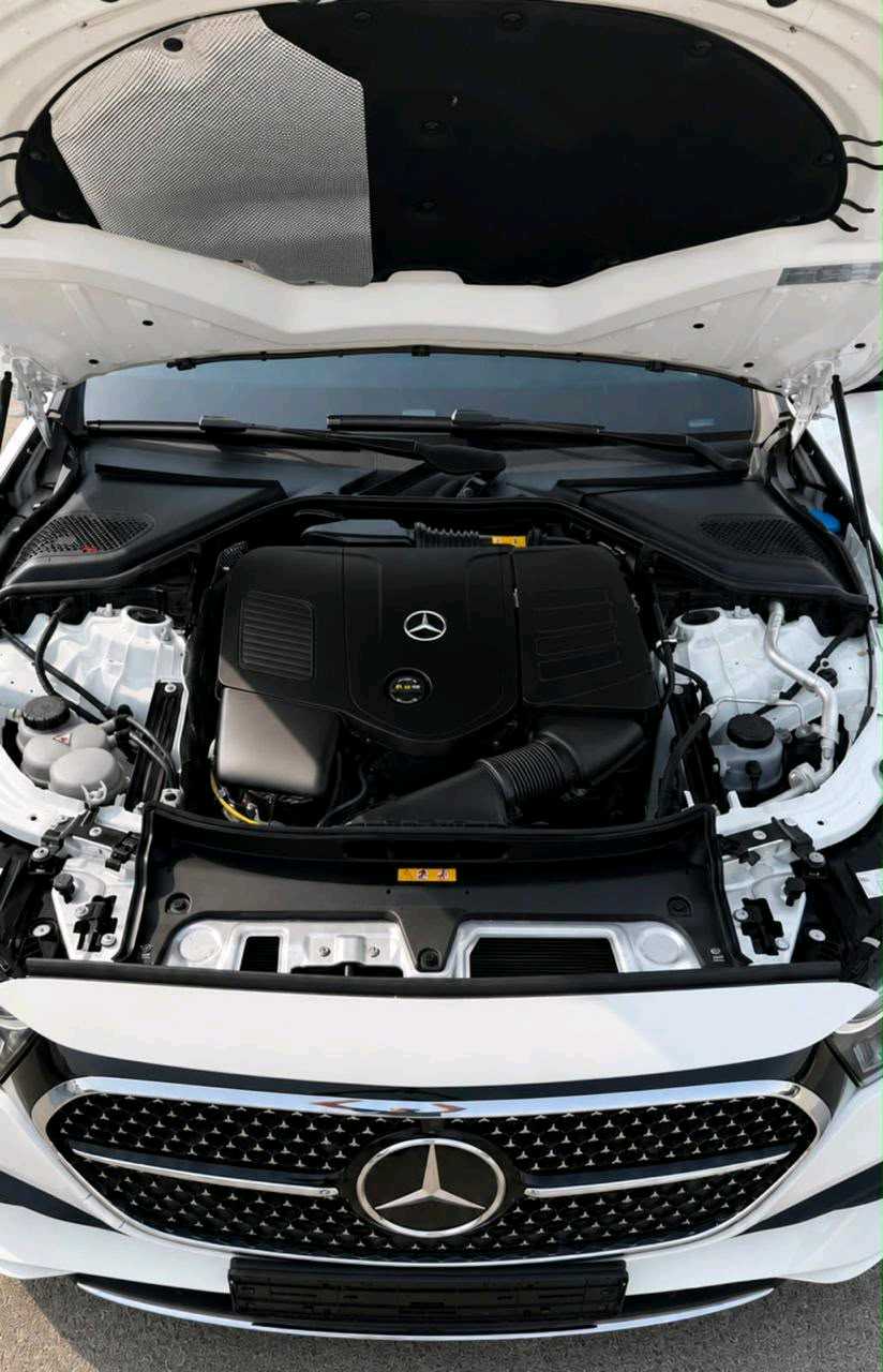 Car Image 2025 MERCEDES GLC CLASS 