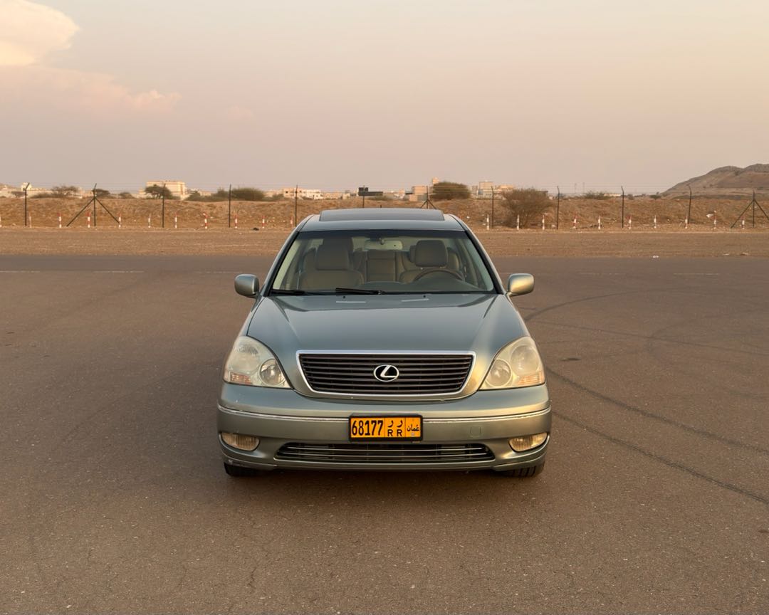 Car Image 2001 LEXUS LS 430