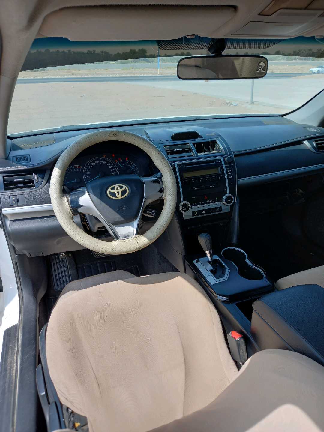 Car Image 2014 TOYOTA CAMRY GL