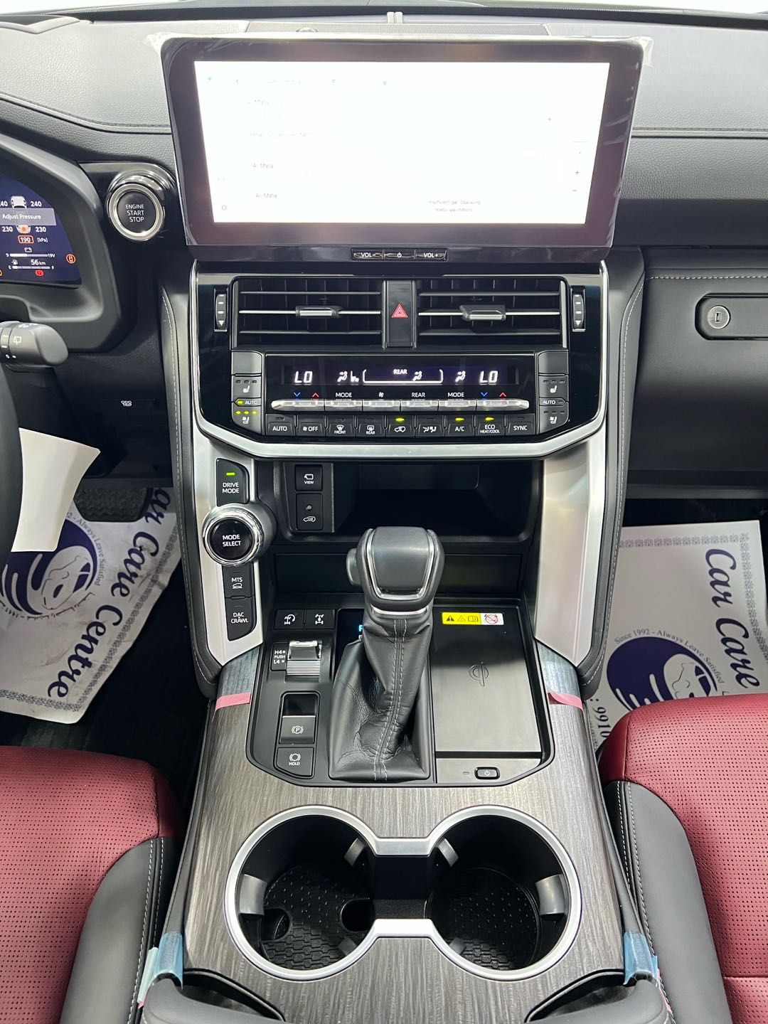 Car Image 2025 TOYOTA LAND CRUISER VX.R