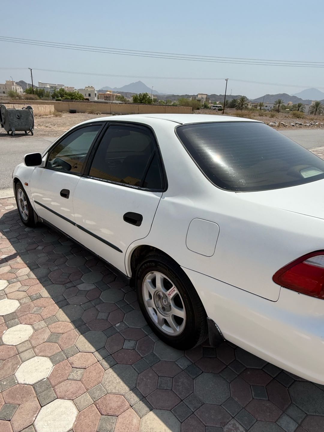 Car Image 1998 HONDA ACCORD EX