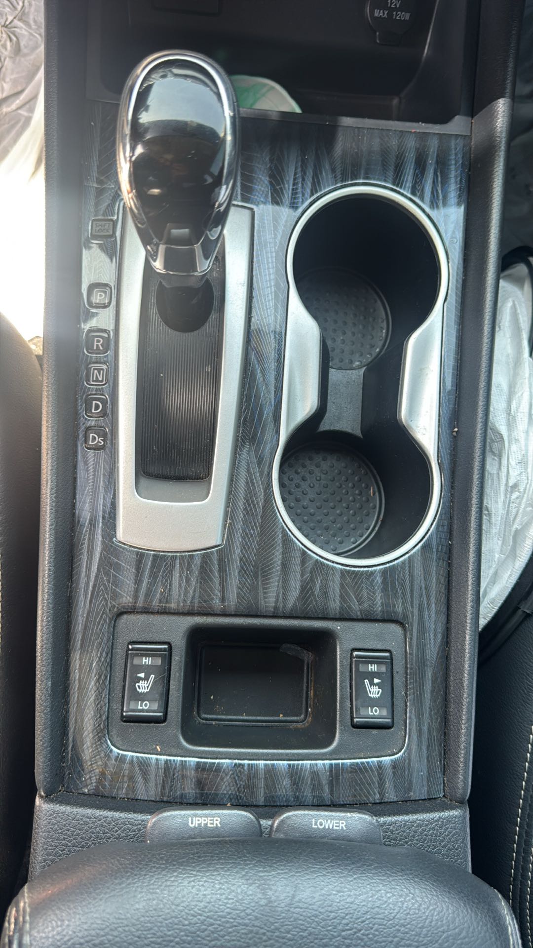 Car Image 2017 NISSAN ALTIMA SL