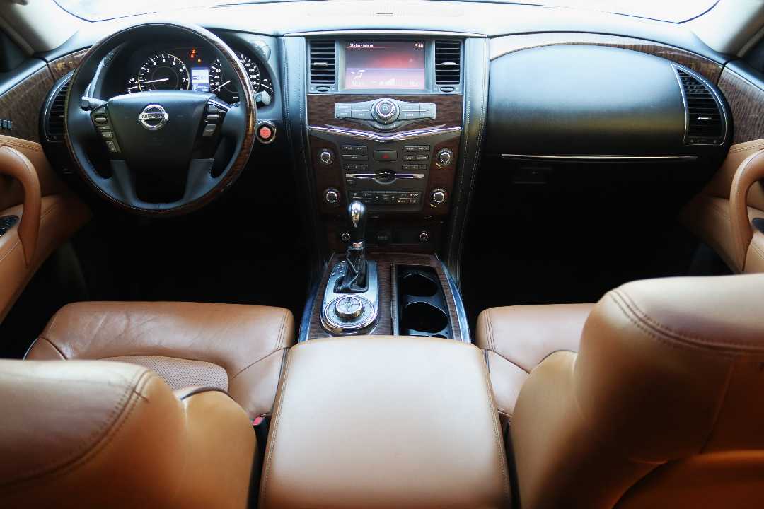 Car Image 2014 NISSAN PATROL Platinum