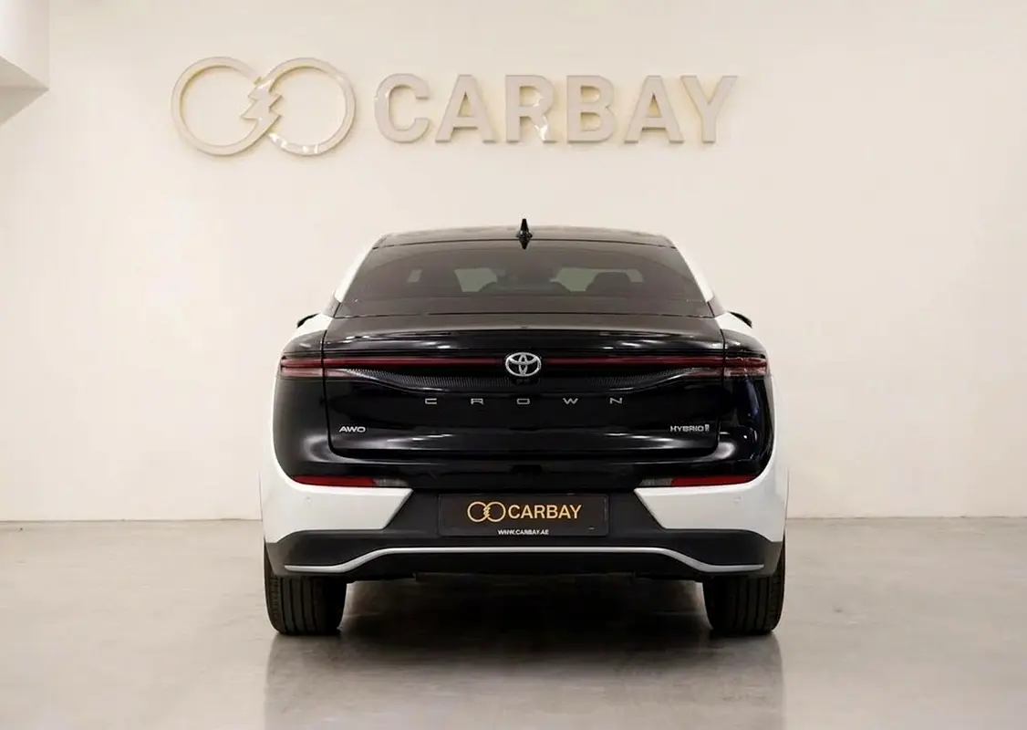 Car Image 2023 TOYOTA CROWN 