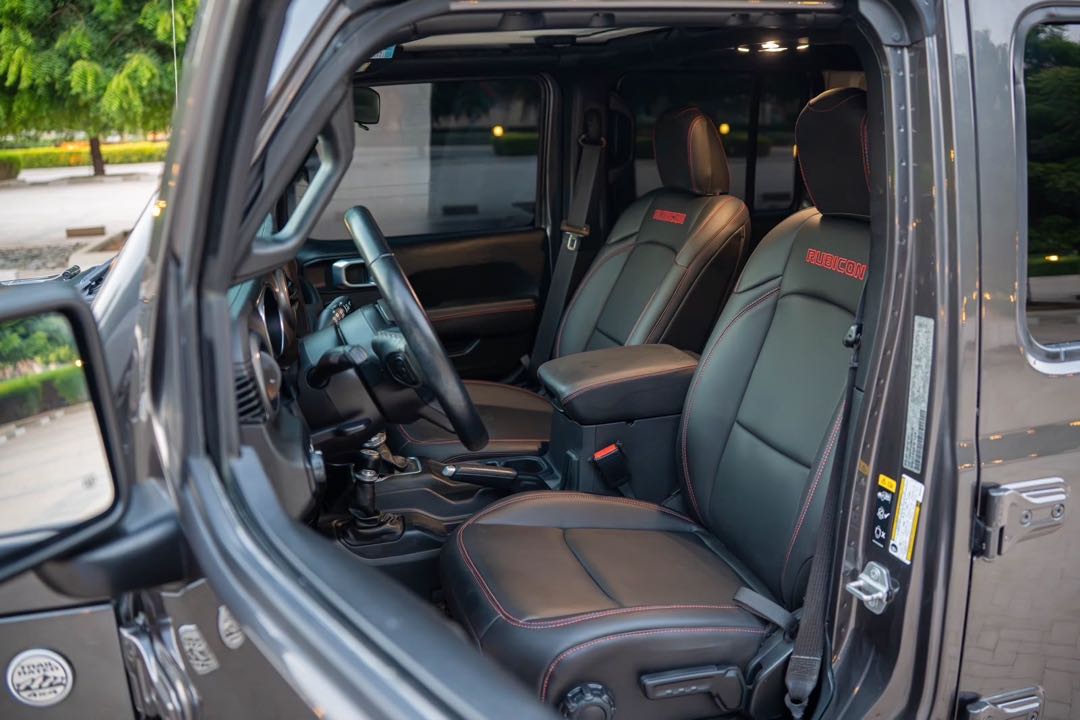 Car Image 2021 JEEP WRANGLER Sport