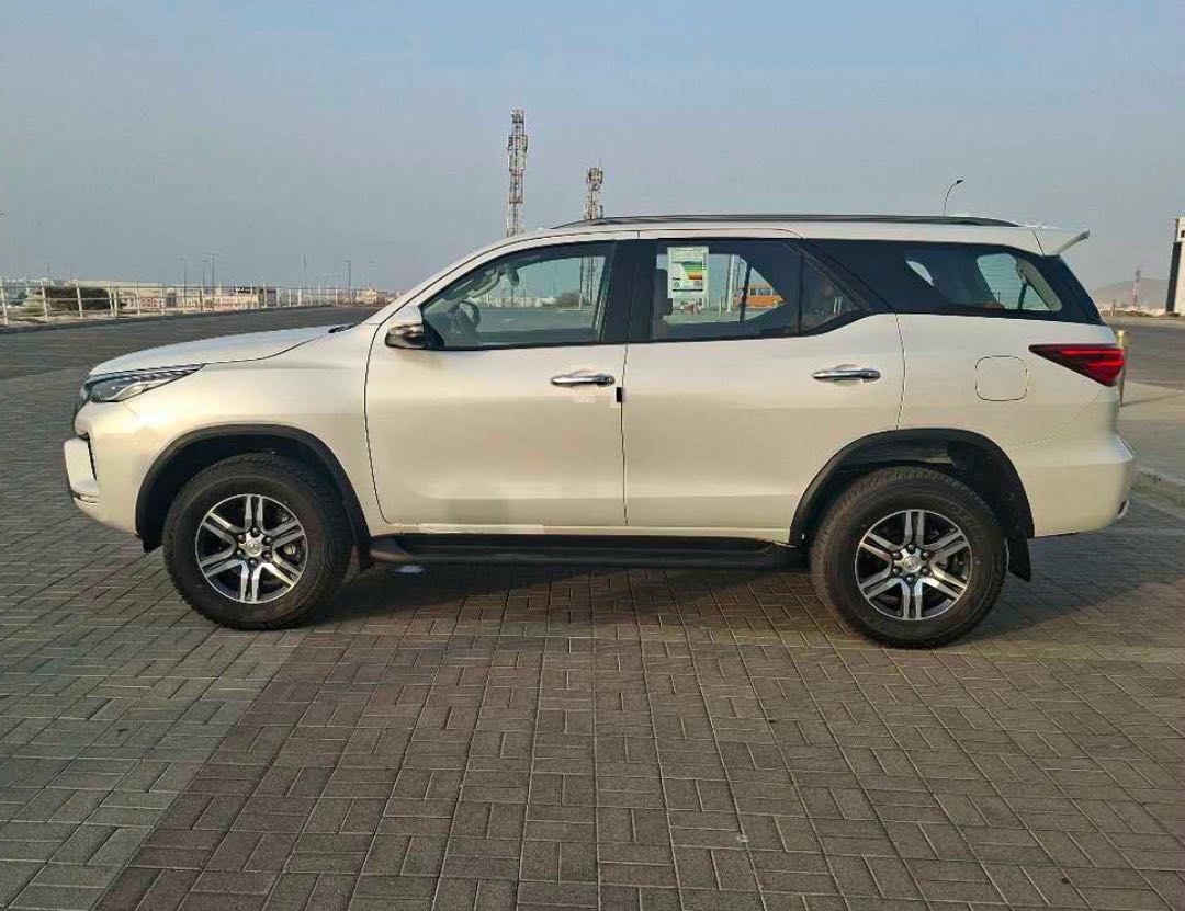 Car Image 2026 TOYOTA FORTUNER VX