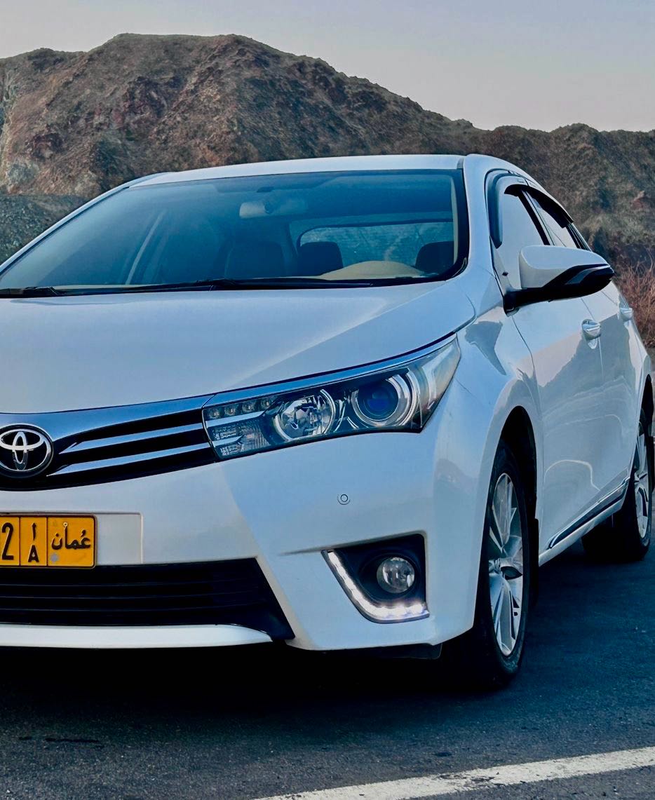 Car Image 2016 TOYOTA COROLLA GLI