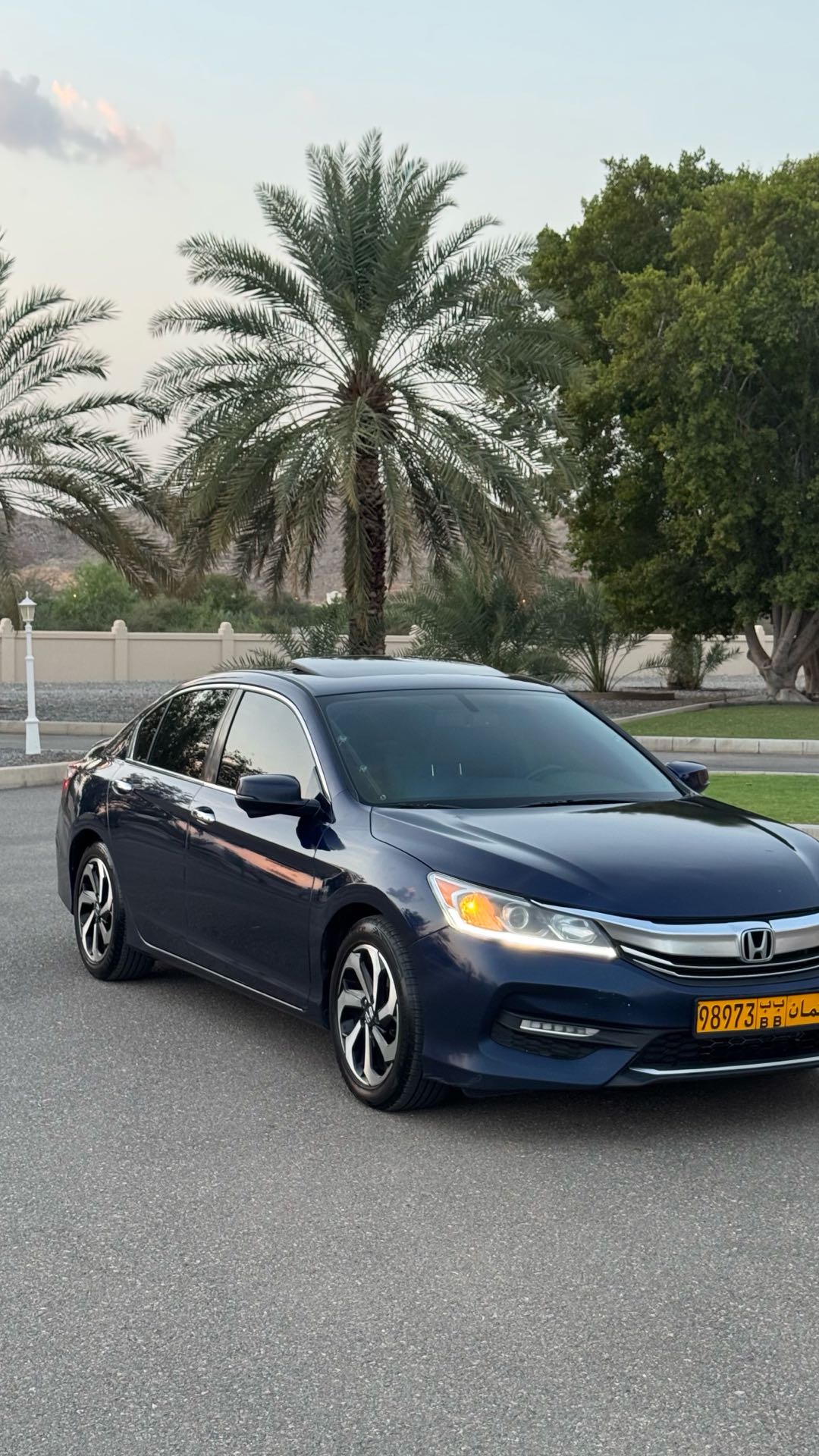 Car Image 2016 HONDA ACCORD EXL