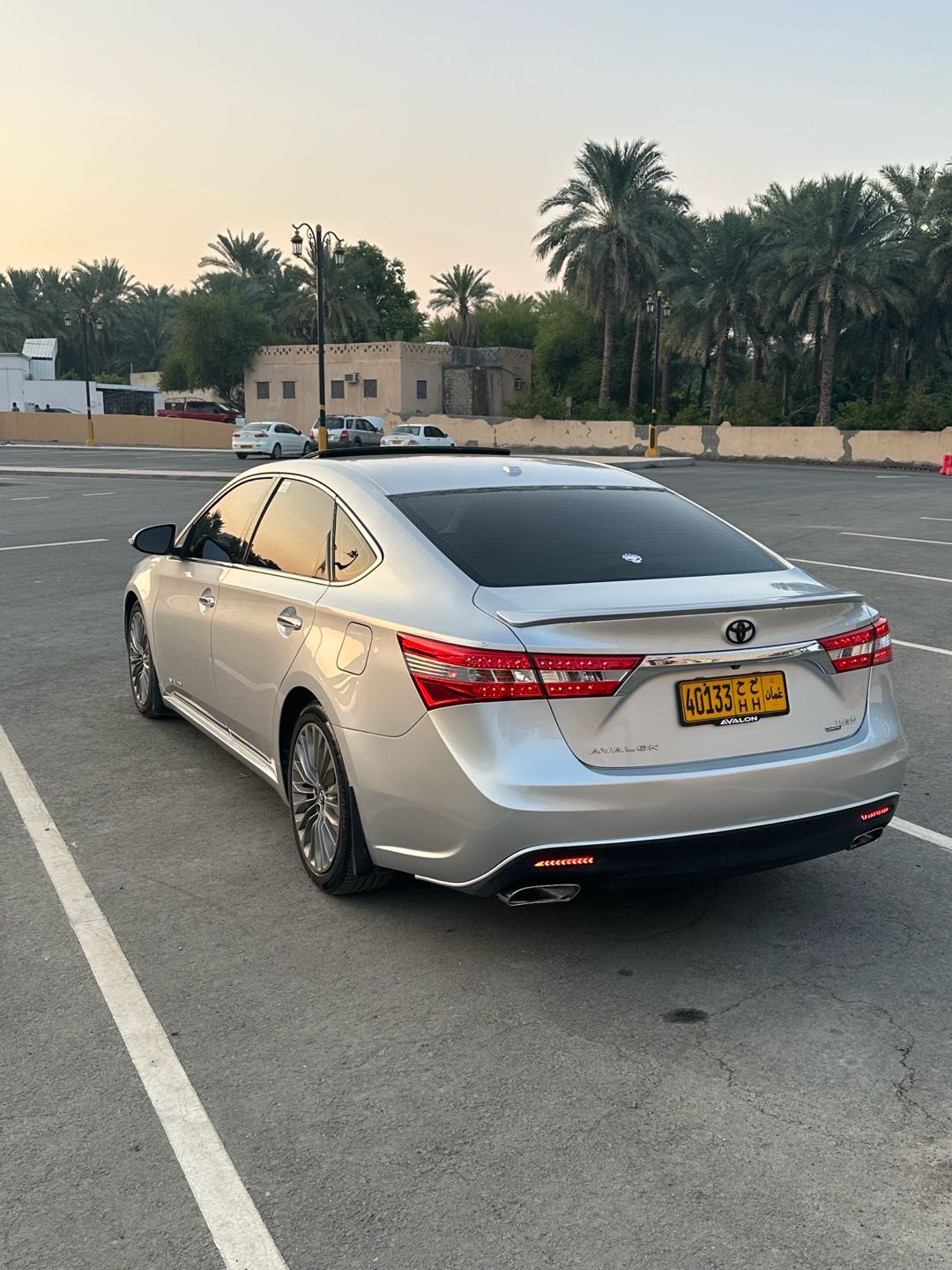 Car Image 2013 TOYOTA AVALON XLE