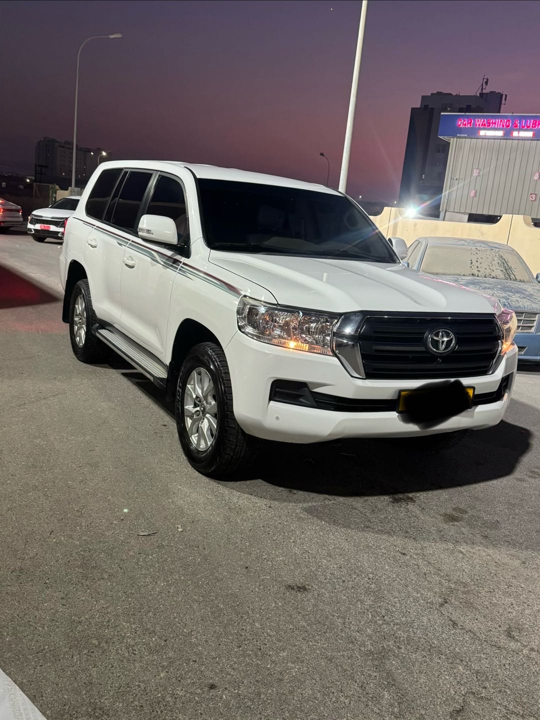Car Image 2019 TOYOTA LAND CRUISER GX.R