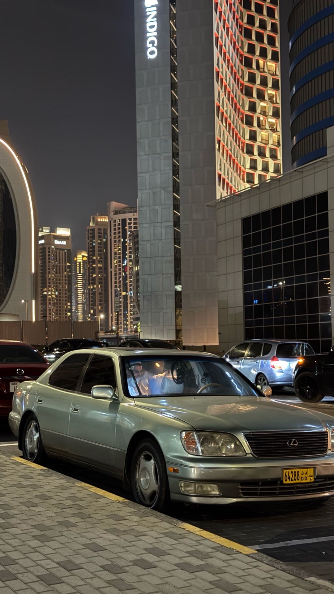 Car Image 1999 LEXUS LS 400