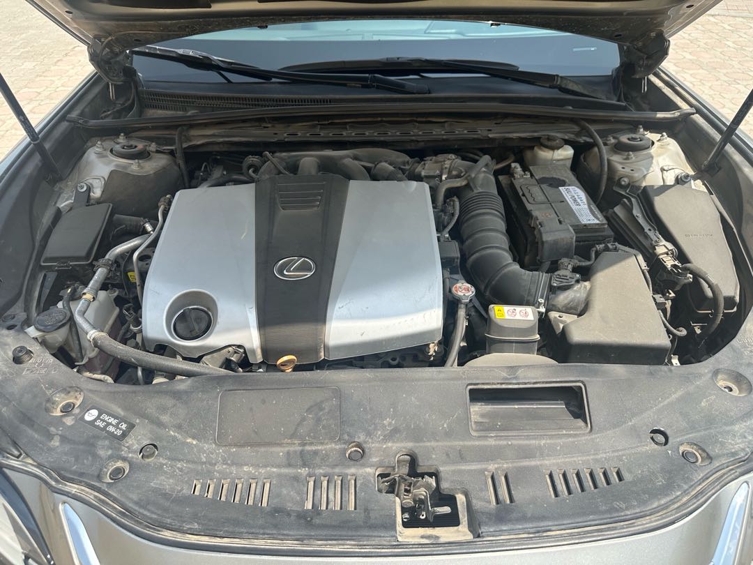 Car Image 2019 LEXUS ES 