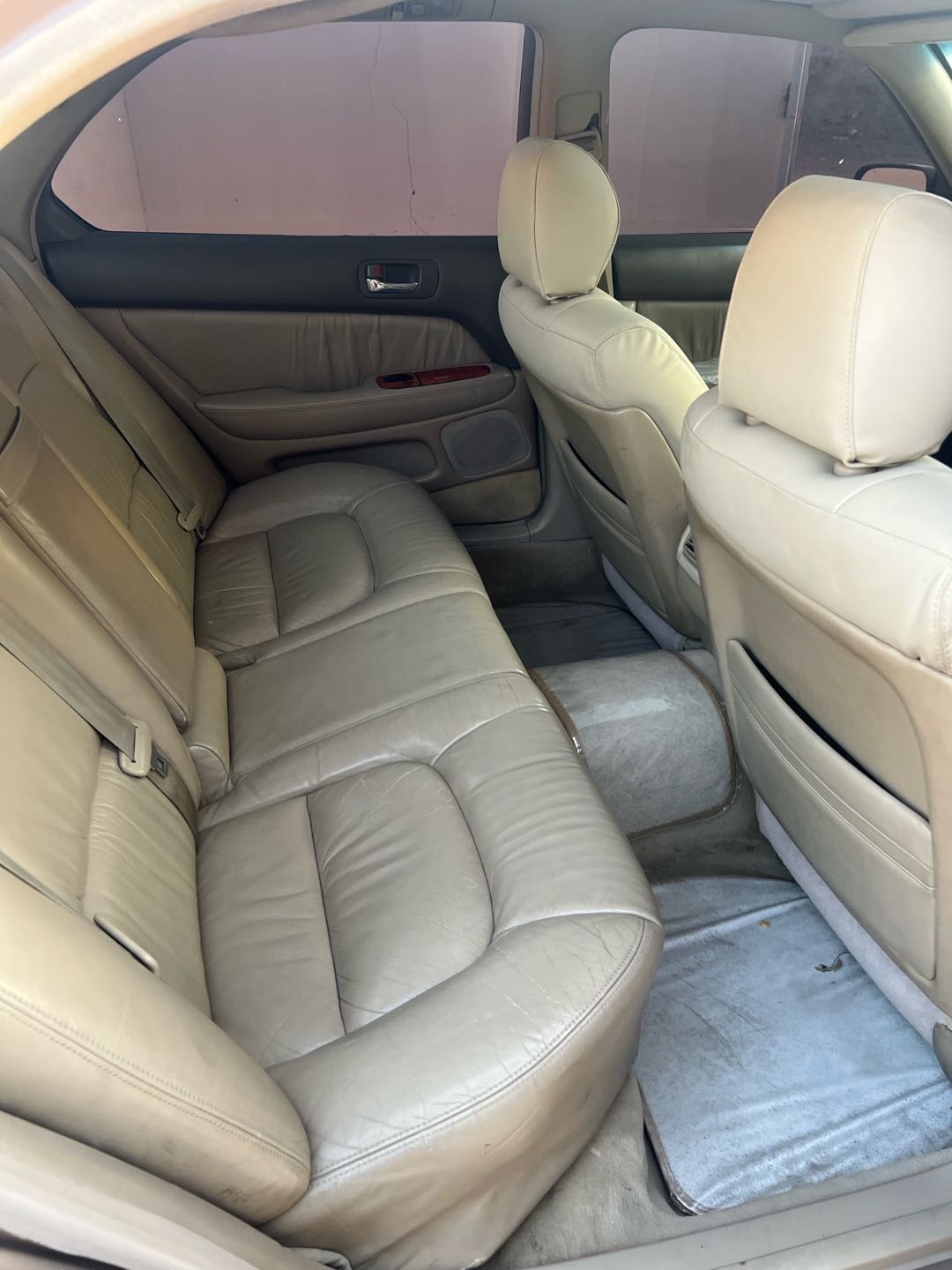 Car Image 1998 LEXUS LS 400