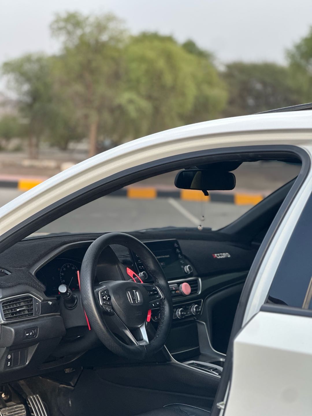 Car Image 2018 HONDA ACCORD SPORT