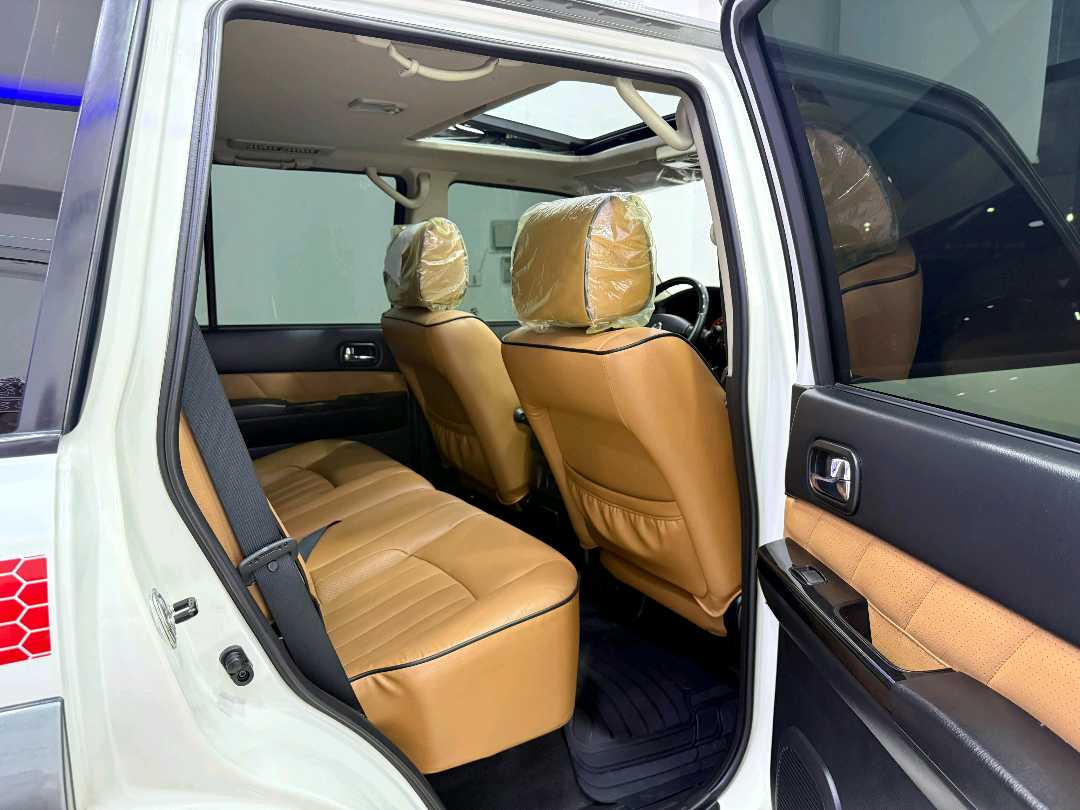 Car Image 2022 NISSAN SAFARI 