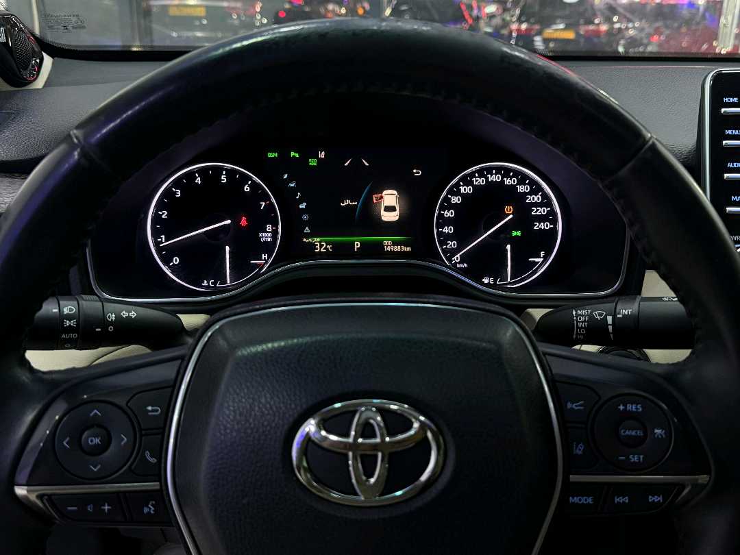 Car Image 2019 TOYOTA AVALON LIMITED