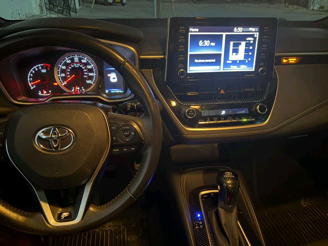 Car Image 2021 TOYOTA COROLLA XSE