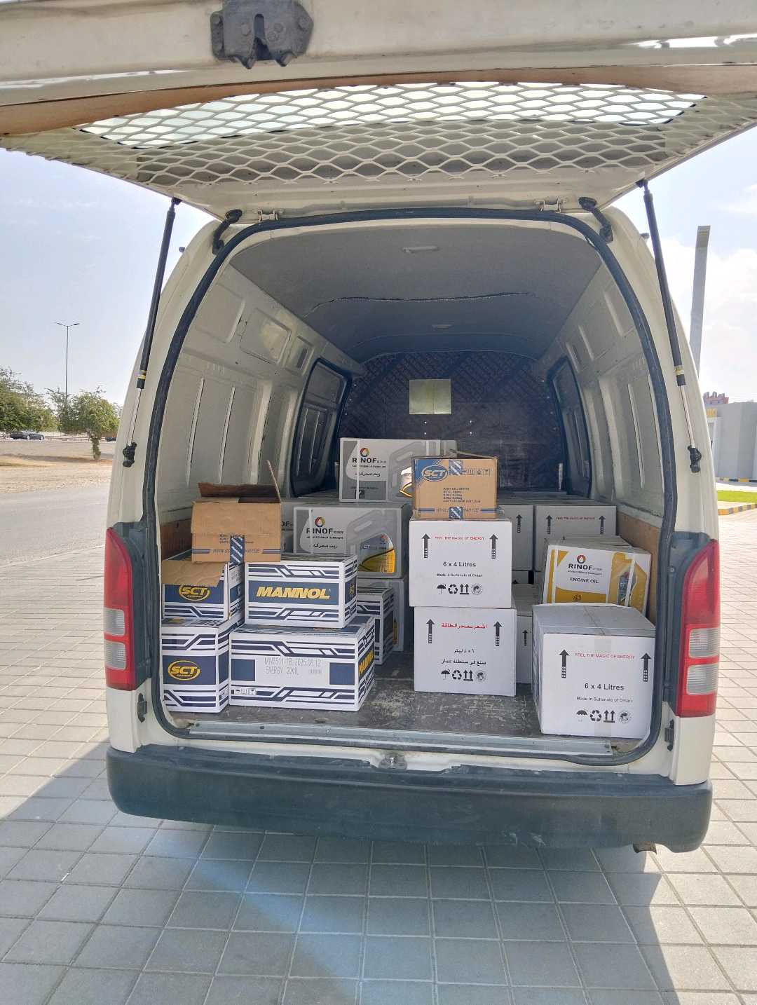 Car Image 2016 TOYOTA Hiace Standard