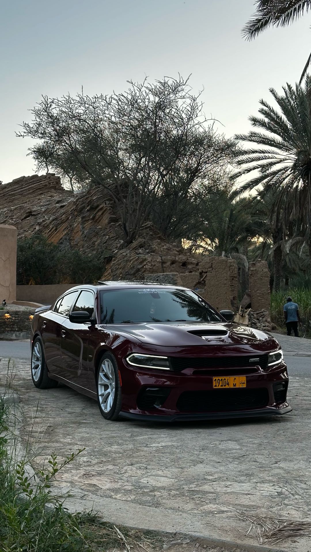 Car Image 2018 DODGE CHARGER R/T