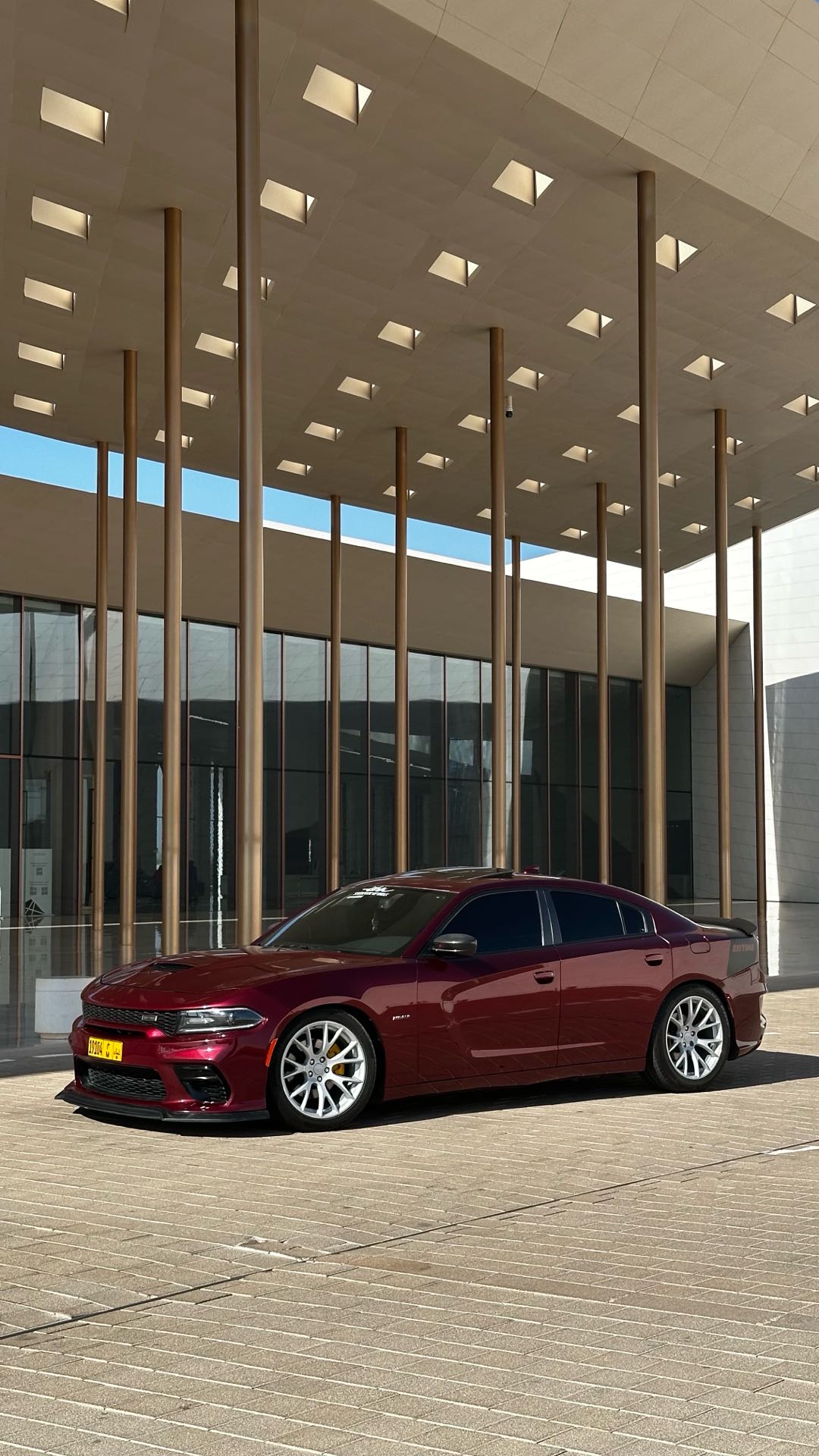 Car Image 2018 DODGE CHARGER R/T