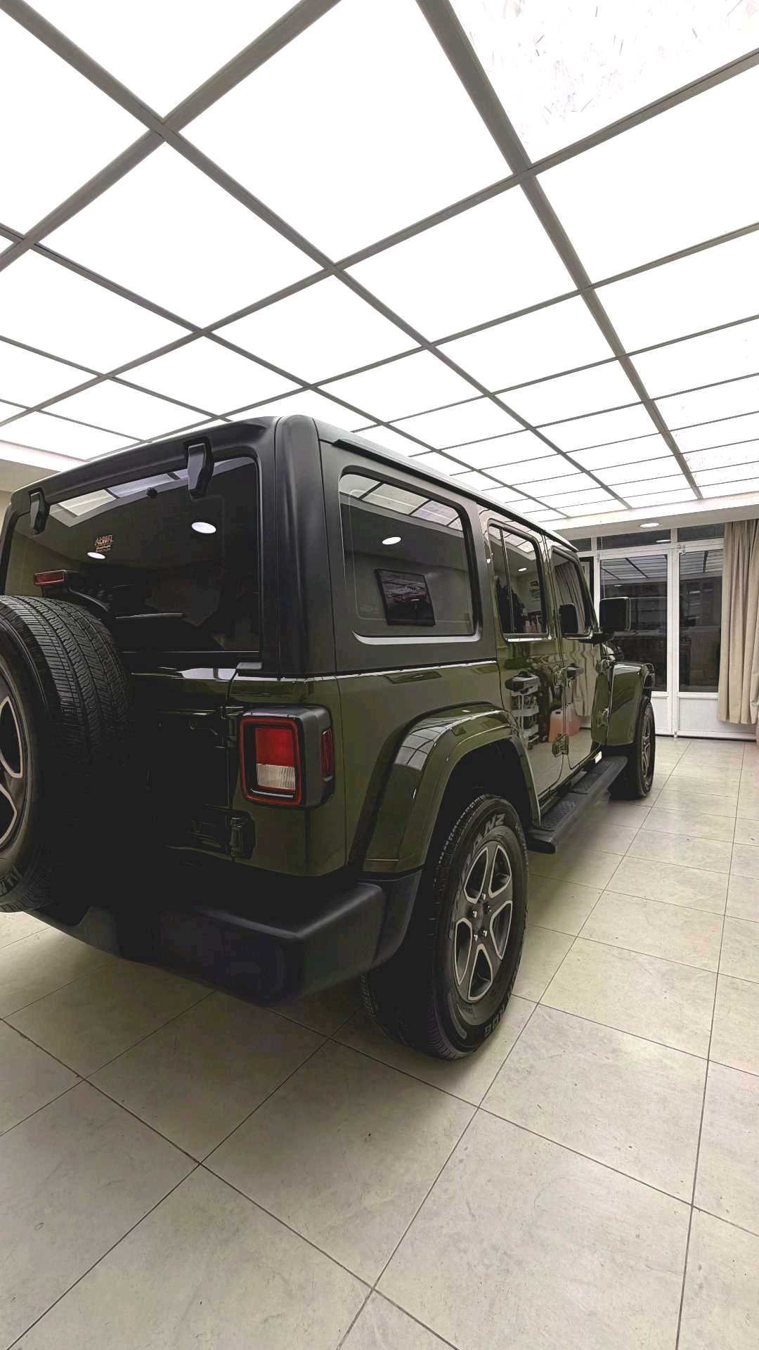 Car Image 2021 JEEP WRANGLER Sport