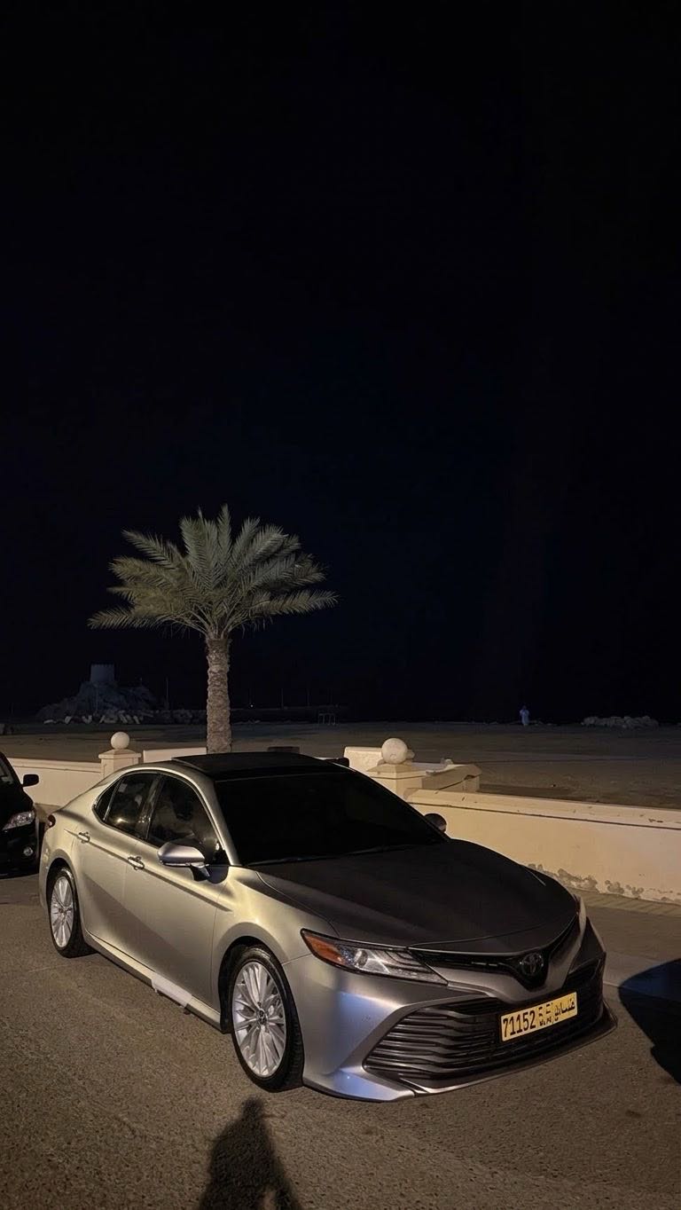 Car Image 2018 TOYOTA CAMRY XLE