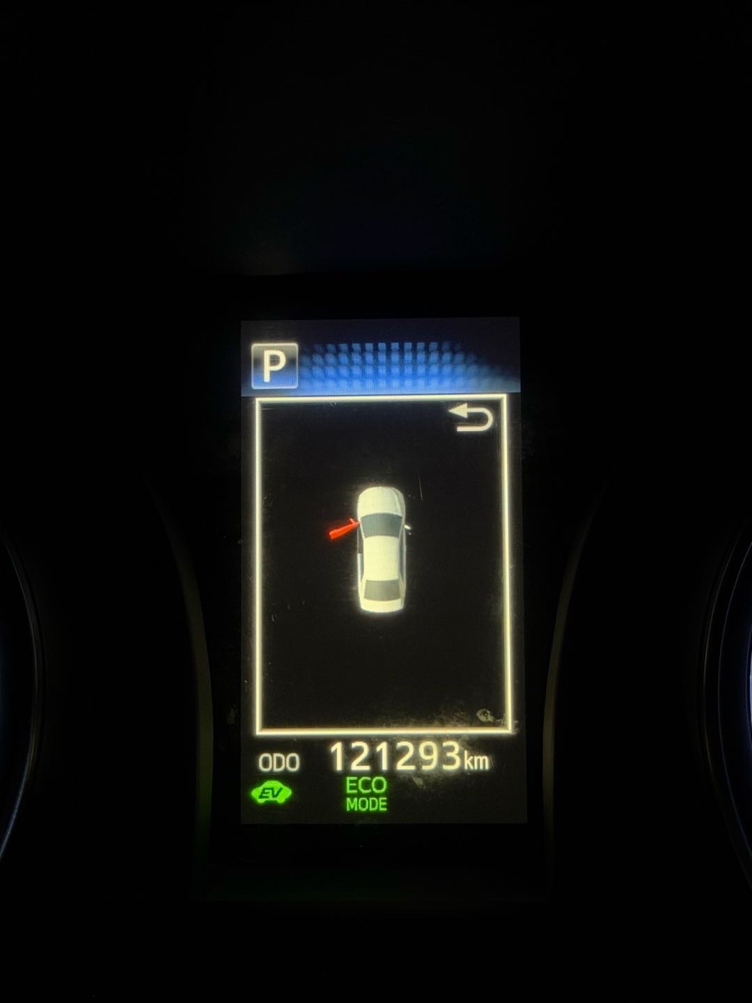 Car Image 2018 TOYOTA CAMRY LE