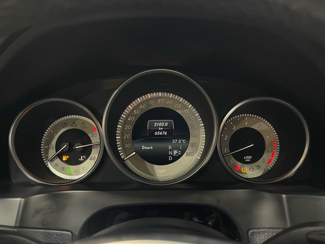 Car Image 2017 MERCEDES E Class 400