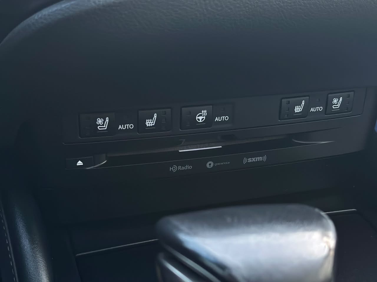 Car Image 2020 LEXUS ES 350