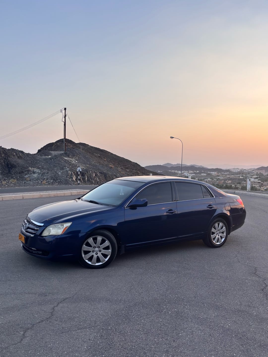 Car Image 2006 TOYOTA AVALON XL