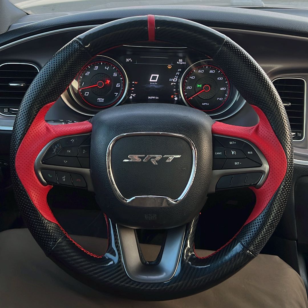 Car Image 2019 DODGE CHARGER SXT